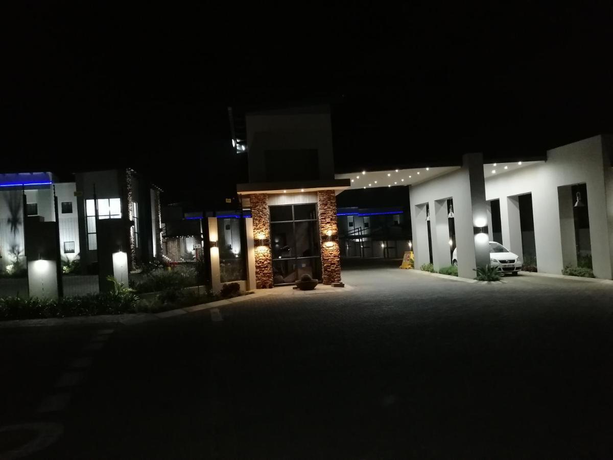 คิง เกท โฮเต็ล Hotel รัสเทนเบิร์ก ภายนอก รูปภาพ